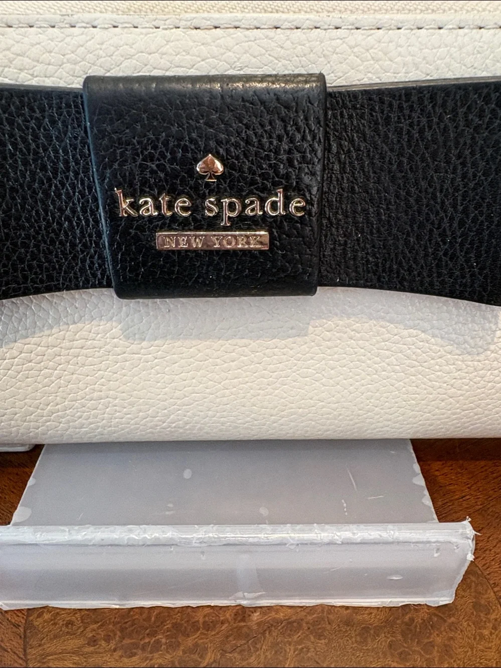 kate spade Zip-Around Wallet long wallet accordion wallet cream/ Black Bow